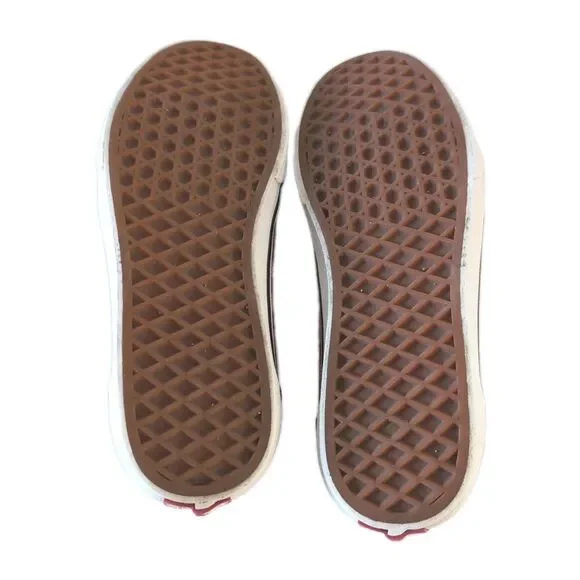 VANS Red Checkerboard Skater Sneakers Unisex, Low Top, Lace-Up - Picture 5 of 8